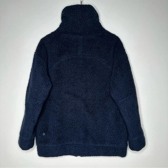 Lululemon True Navy Oh So Sherpa Jacket Size 2 - Picture 8 of 16